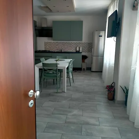 Ferienwohnung Perla Di Mare Montesilvano Marina Exterior foto